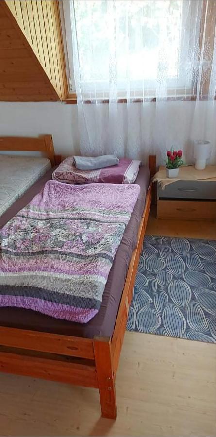 Visszavar-Lak Privat Berlemeny Badacsonytomaj Exterior photo